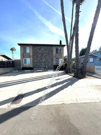 Main picture of 4645 Arizona St