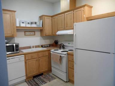 Main picture of 379 N Lincoln St