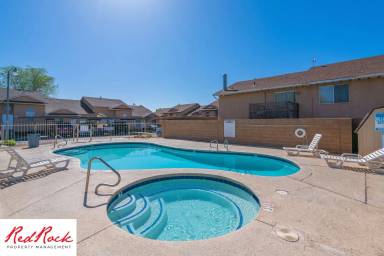 Main picture of 1050 E 500 S