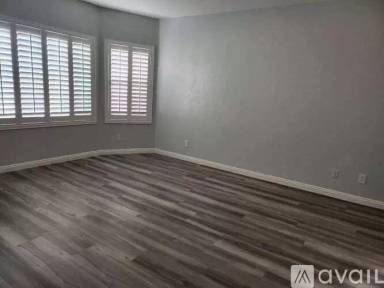 Main picture of 2668 Rue Montpellier Ave