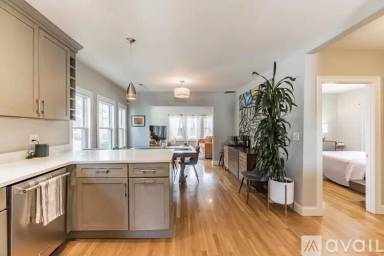 Main picture of 14 Salcombe St