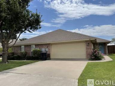 Main picture of 3167 Curry Ln
