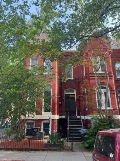 Main picture of 619 Q St NW