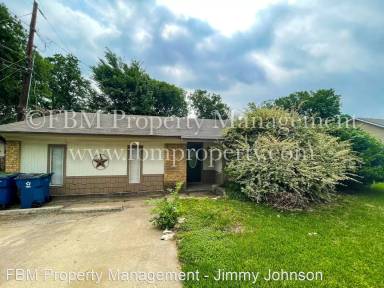 Main picture of 105 Hillside Dr