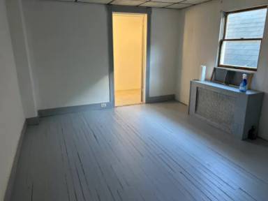 Main picture of 637 Vine St
