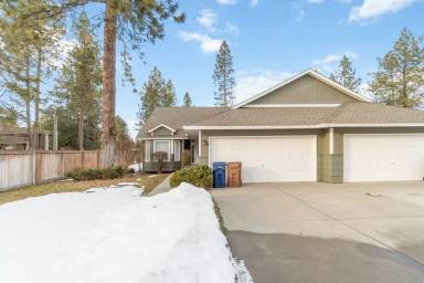 Main picture of 1603 E 33rd Ave