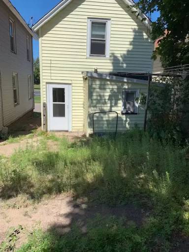 Main picture of 443 W Spring St