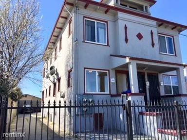 Main picture of 5921 Harmon Ave