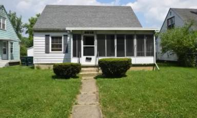 Main picture of 2212 S Pershing Dr