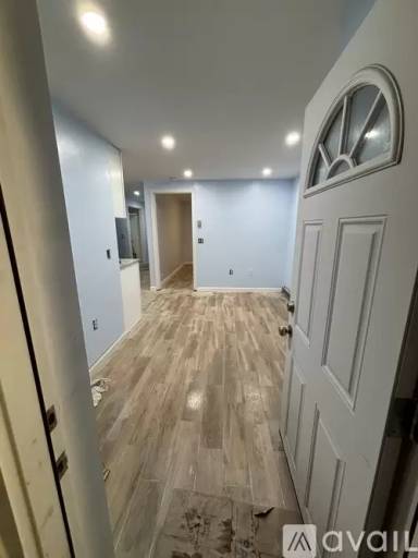 Main picture of 8 Proctor St