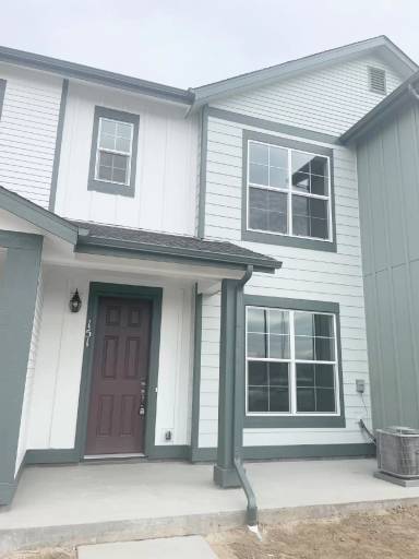 Main picture of 193 Ambrose St