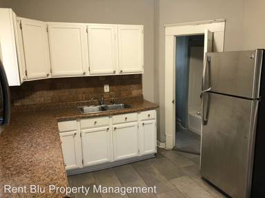 Main picture of 818 Alpine Ave NW