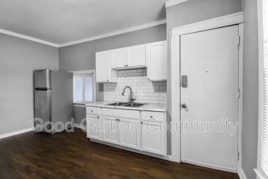 Main picture of 141 Elmwood Ave