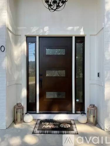 Main picture of 1140 Park Hill Cir