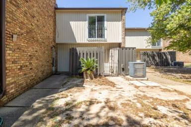 Main picture of 4741 Huron Dr