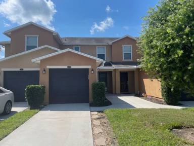 Main picture of 229 Michelangelo Pl