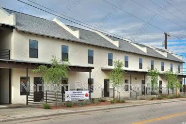 Main picture of 1061 Ranger St