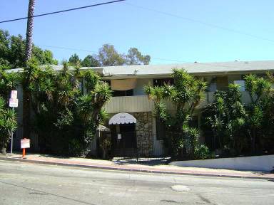 Main picture of 1850 N La Brea Ave
