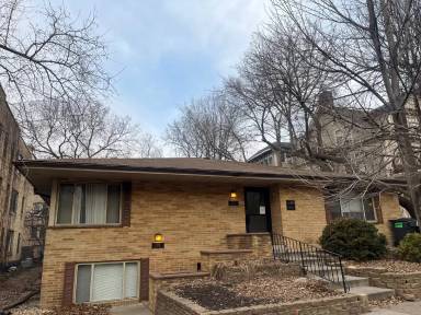 Main picture of 1924 Emerson Ave S