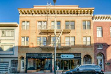 Main picture of 969 Valencia St