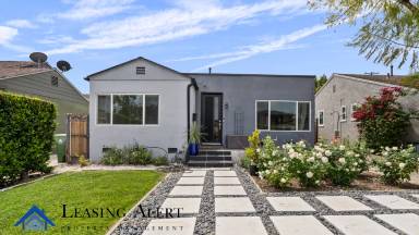 Main picture of 15234 La Maida St