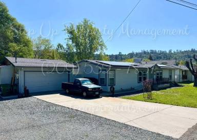 Main picture of 20625 Adams Ct
