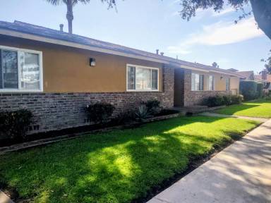 Main picture of 1118 W Fay Ln