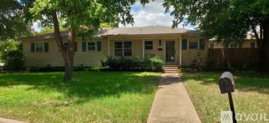 Main picture of 1311 Patricia Dr