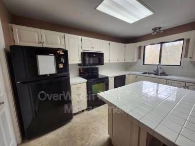 Main picture of 838 E 78th Ave