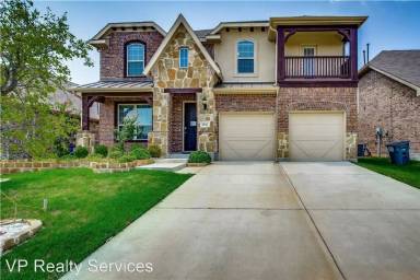 Main picture of 2621 Annamarie Dr