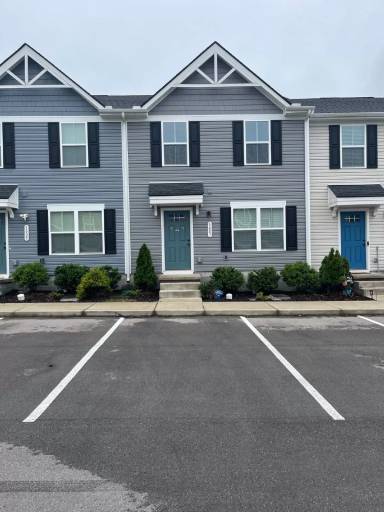 Main picture of 1607 Mountain Ash Ln