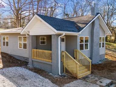 Main picture of 814 Biddle St