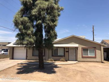 Main picture of 5042 W Cypress St