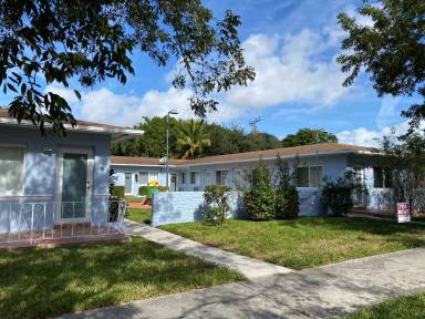Main picture of 2535 SW 27th St