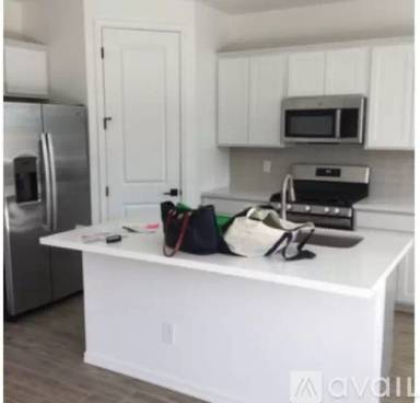 Main picture of 4841 S Carver