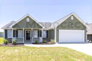 Main picture of 124 Corinth Dr