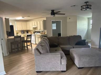 Main picture of 6899 Patrick Ln