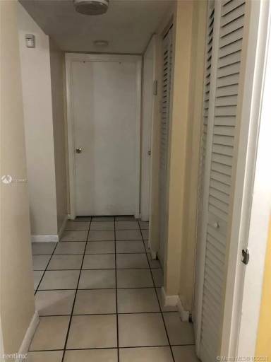 Main picture of 5701 W 25th Ct
