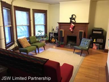 Main picture of 937 E Gorham St