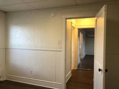 Main picture of 6860 Lincoln Hwy W