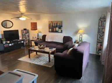 Main picture of 2643 Mackinaw Ave