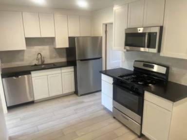 Main picture of 804-16 Kelly Way