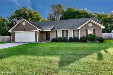 Main picture of 152 Cooper Dr