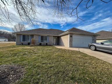 Main picture of 707 Stillwater Dr