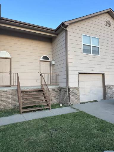 Main picture of 1108 Country Club Ln