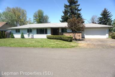Main picture of 500 Hausman Ave