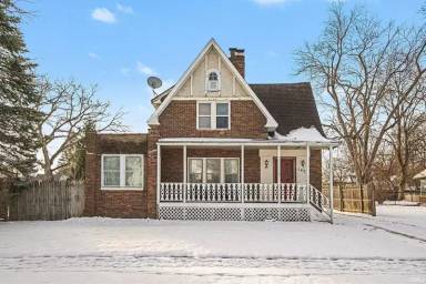 Main picture of 1407 Strong Ave