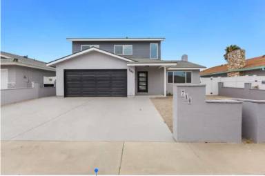Main picture of 780 Narwhal St