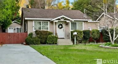 Main picture of 143 Esperanza Ave