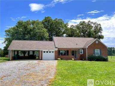 Main picture of 1761 Ellisboro Rd
